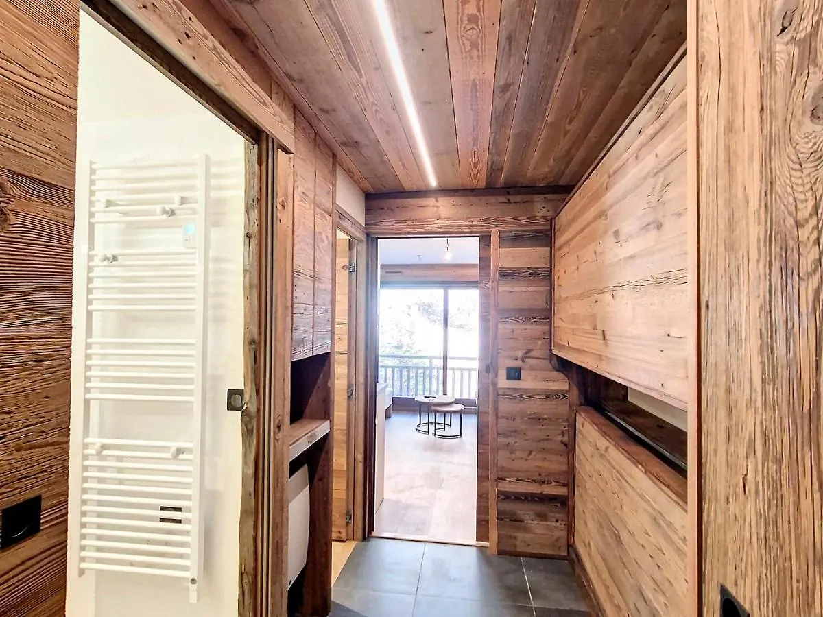 Studio Renove Au Centre De Val D'Isere - Balcon, Proche Pistes, Cuisine Equipee - Fr-1-518-137