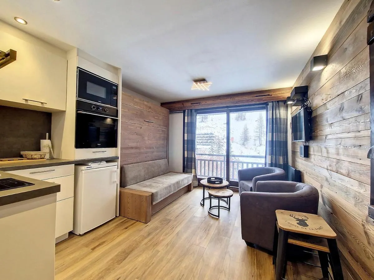 Studio Renove Au Centre De Val D'Isere - Balcon, Proche Pistes, Cuisine Equipee - Fr-1-518-137